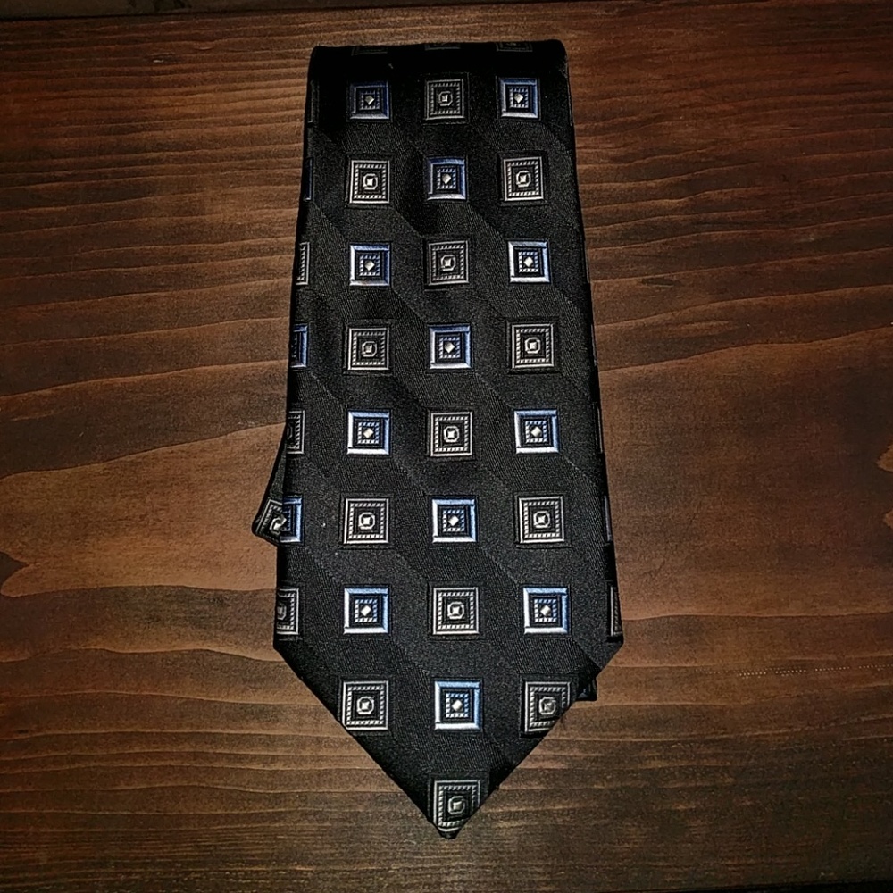 Men's tie